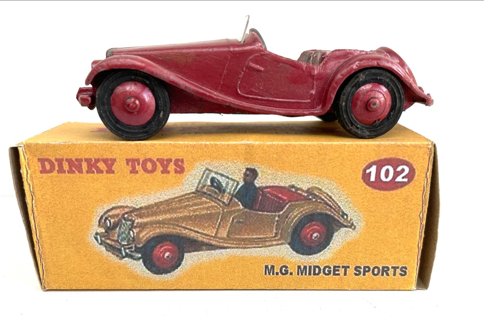 Dinky Toys 102 M.G. Midget Sports, Ophalen of Verzenden
