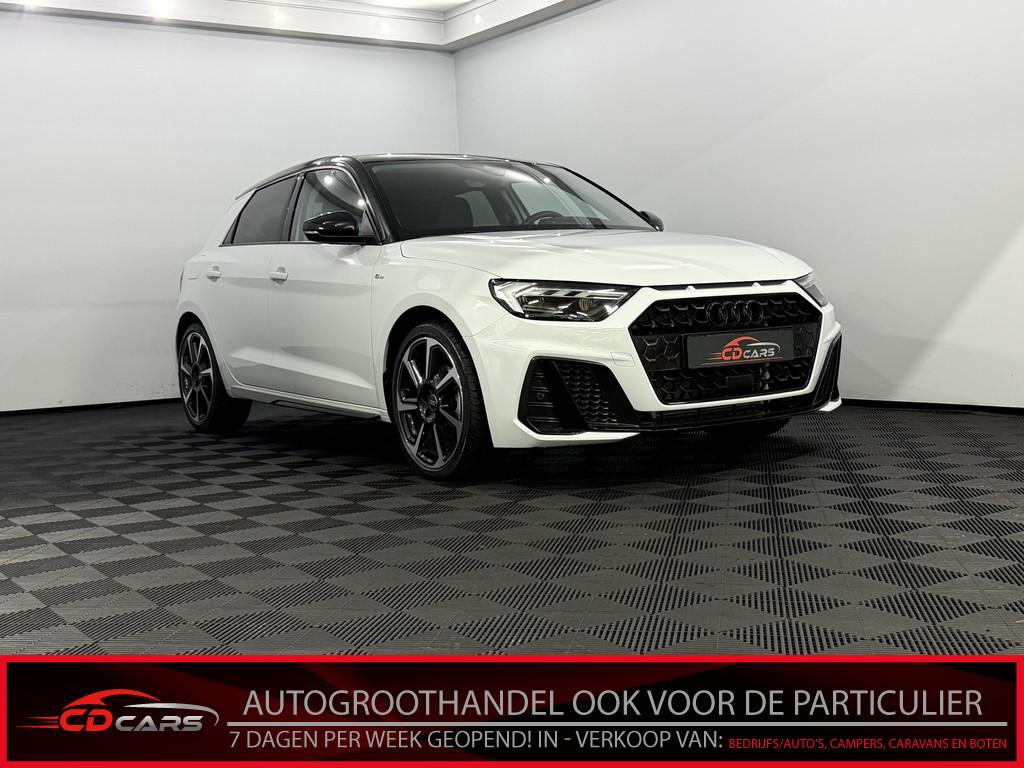 Audi A1 Sportback 30 TFSI S-line 116PK Camera, Navi, Virtual, Stof, 4 stoelen, 116 pk, Bedrijf