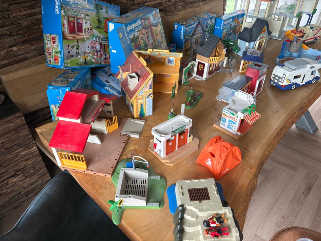 Grote Playmobil collectie:ziekenhuis, paardenmanege en meer!, Ophalen, Gebruikt, Complete set