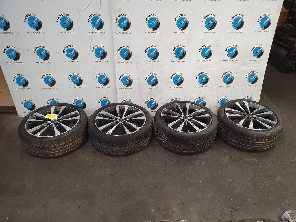 JAGUAR XF VELGEN SET 2017, Auto-onderdelen, Banden en Velgen, Velg(en), Nieuw, Ophalen of Verzenden, Stiba lid