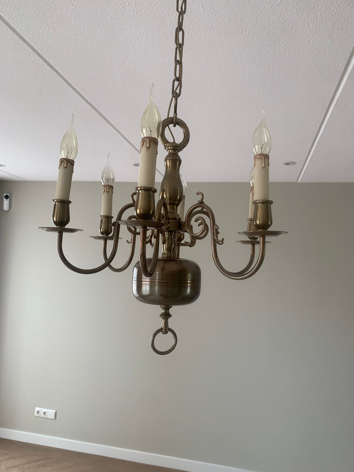 Klassieke bronzen kroonluchter met 6 kaarslampen, Ophalen
