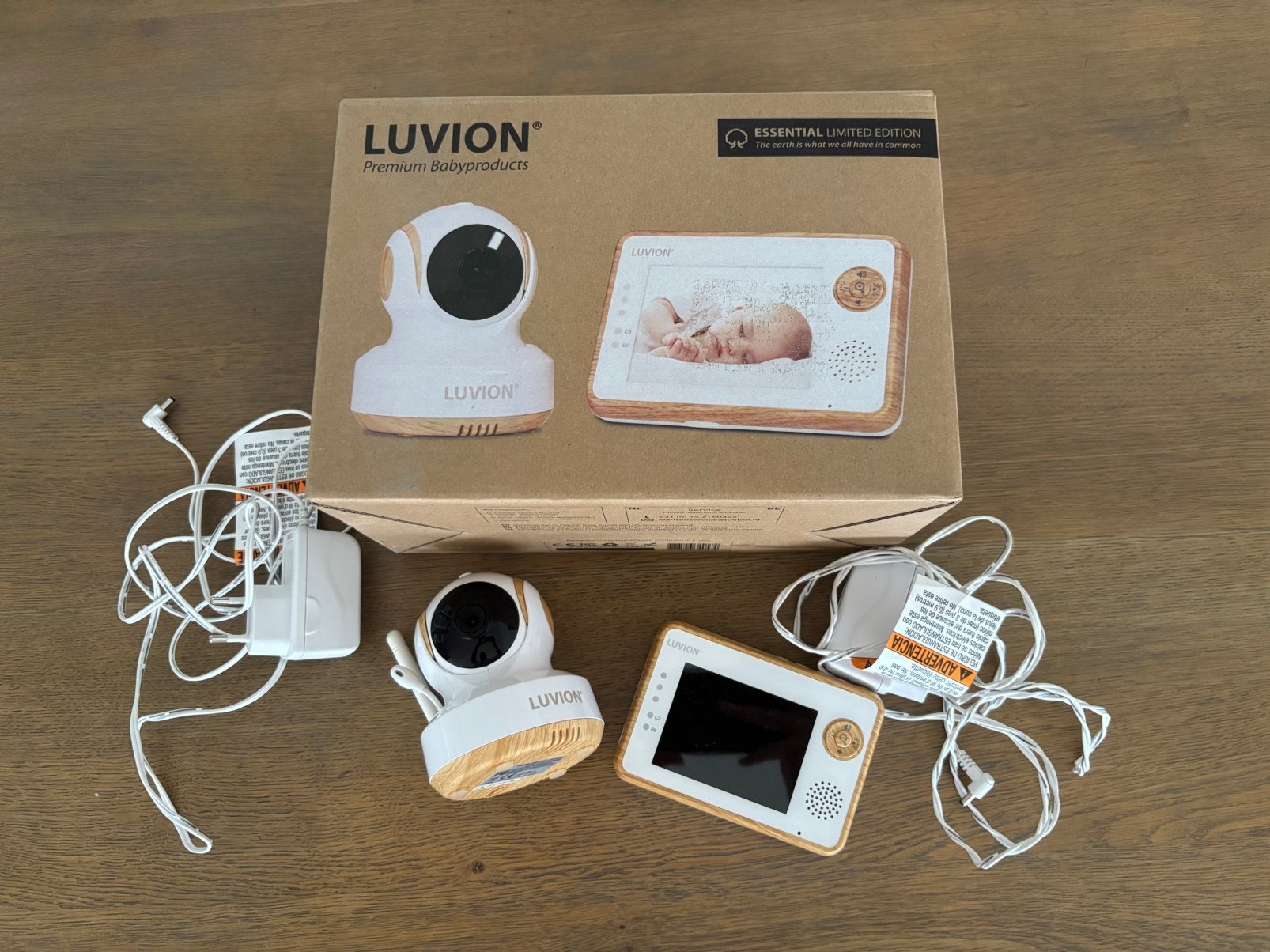 Luvion Essential Limited Edition, Kinderen en Baby's, Babyfoons, Ophalen of Verzenden, Zo goed als nieuw