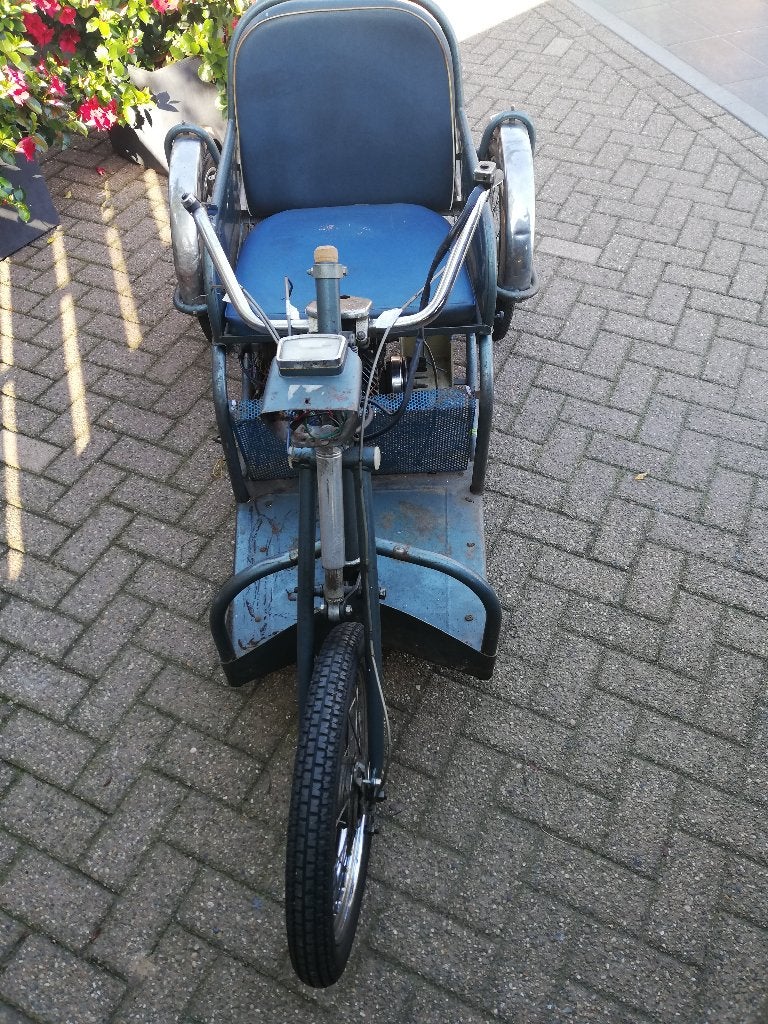 Brommer oldtimer driewieler, Fietsen en Brommers, Ophalen, Gebruikt, Overige typen, Overige merken
