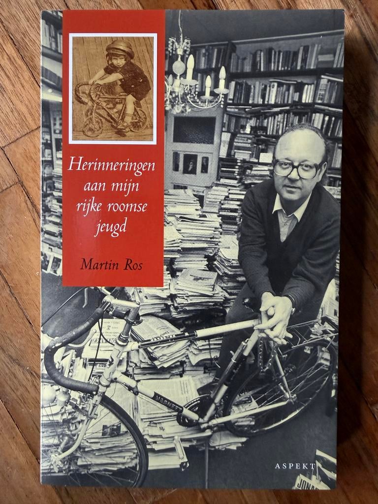 Herinneringen aan mijn rijke roomse jeugd - Martin Ros, Ophalen of Verzenden, Zo goed als nieuw