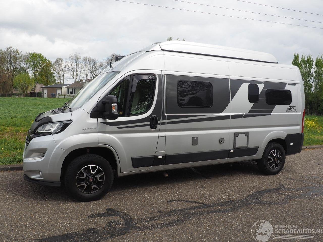 Laika Kosmo 6.0 (bj 2021), Caravans en Kamperen, Buscamper of Camperbus, Bedrijf, Laika, Achteruitrijcamera