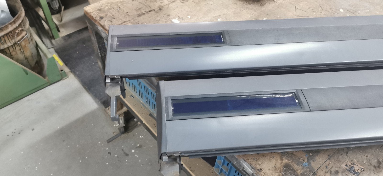 Velux rolluiken met afstandsbediening en nieuwe geleiders, Ophalen, Gebruikt, 100 tot 150 cm, 100 tot 150 cm