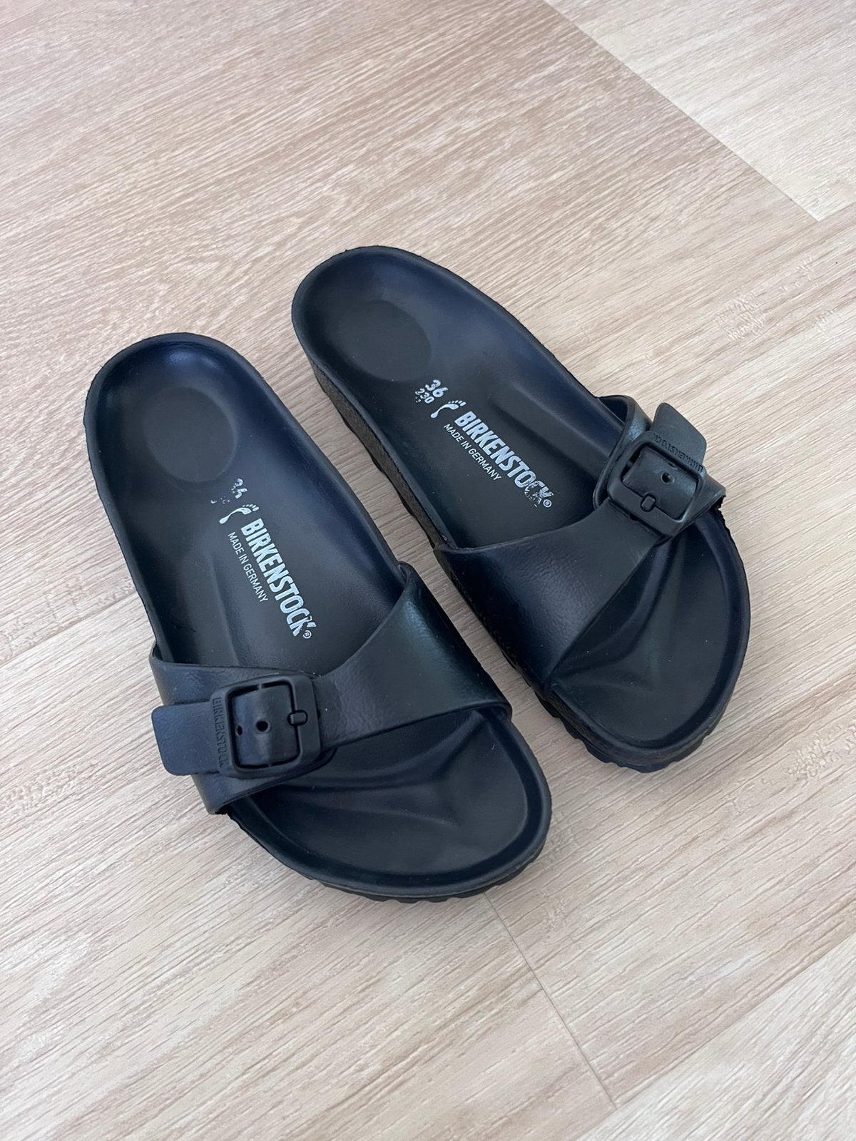 Birkenstock sandalen slippers zwart, Kleding | Dames, Ophalen of Verzenden, Zo goed als nieuw, Overige typen
