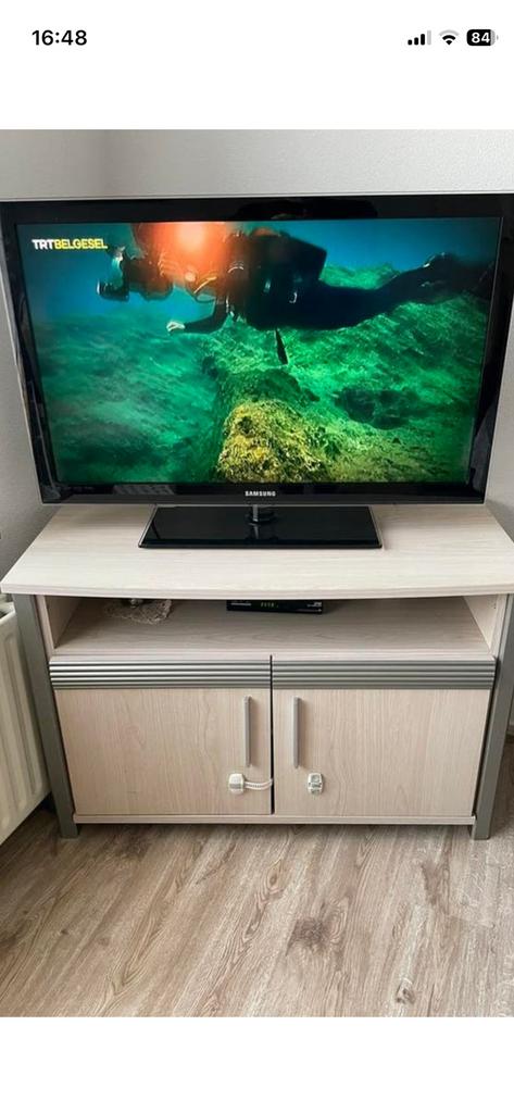 Samsung Televisie 40 inch geen smart tv, Alle leeftijden, Ophalen of Verzenden, Gebruikt, Komedie