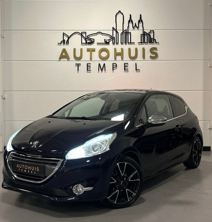Peugeot 208 1.2 VTi Allure Nap Airco Glazendak Cruise Climat, Auto's, Peugeot, Voorwielaandrijving, Euro 5, Gebruikt, 1199 cc