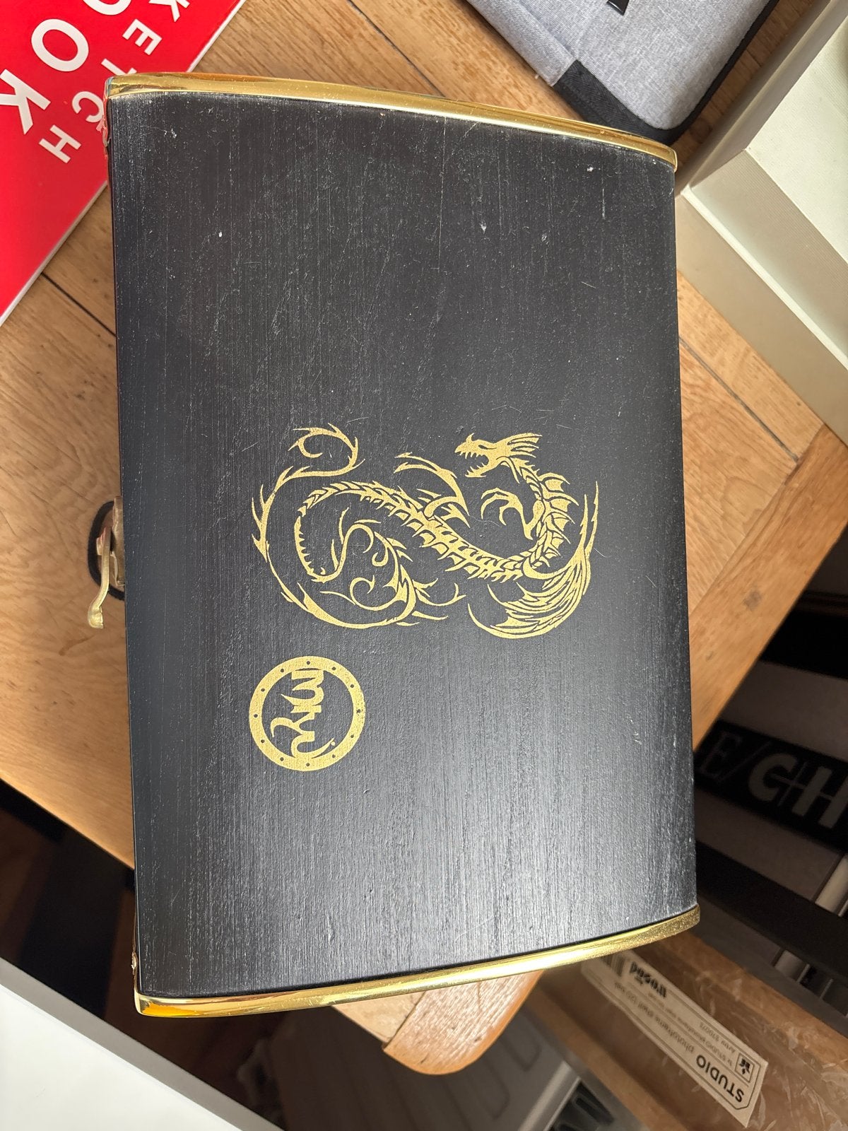 Houten opbergdoos met drakenmotief en edelstenen, Ophalen of Verzenden