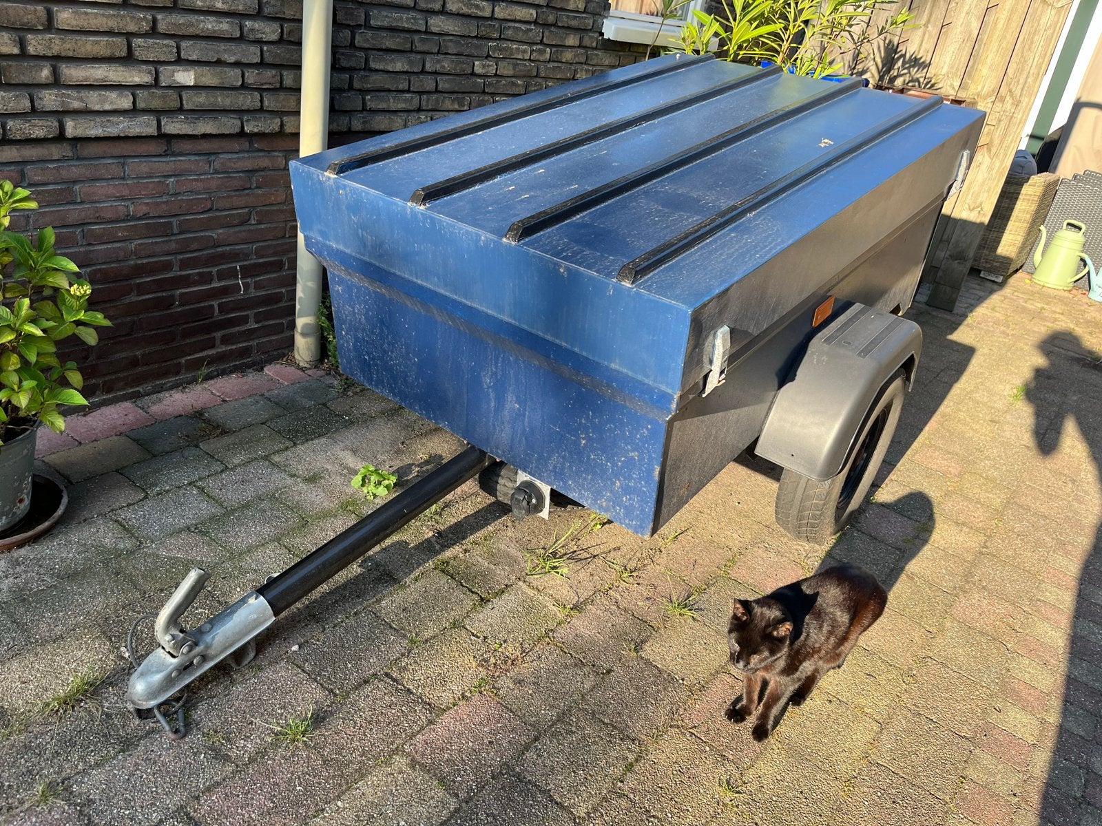 Saris Aanhanger met deksel - Ideaal voor vakantie en klus, Ophalen, Gebruikt