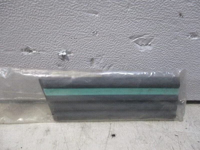 SIERLIJST SPATBORD LINKS VOOR Opel Corsa A (90332598), Bahnhofsplatz 65423 Rüsselsheim am Main, DE, Gebruikt, Opel, Opel Automobile GmbH