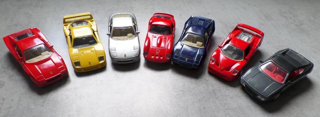 Partij Ferrari auto's Maisto Shell, Hobby en Vrije tijd, Modelauto's | Overige schalen, Ophalen of Verzenden, Zo goed als nieuw