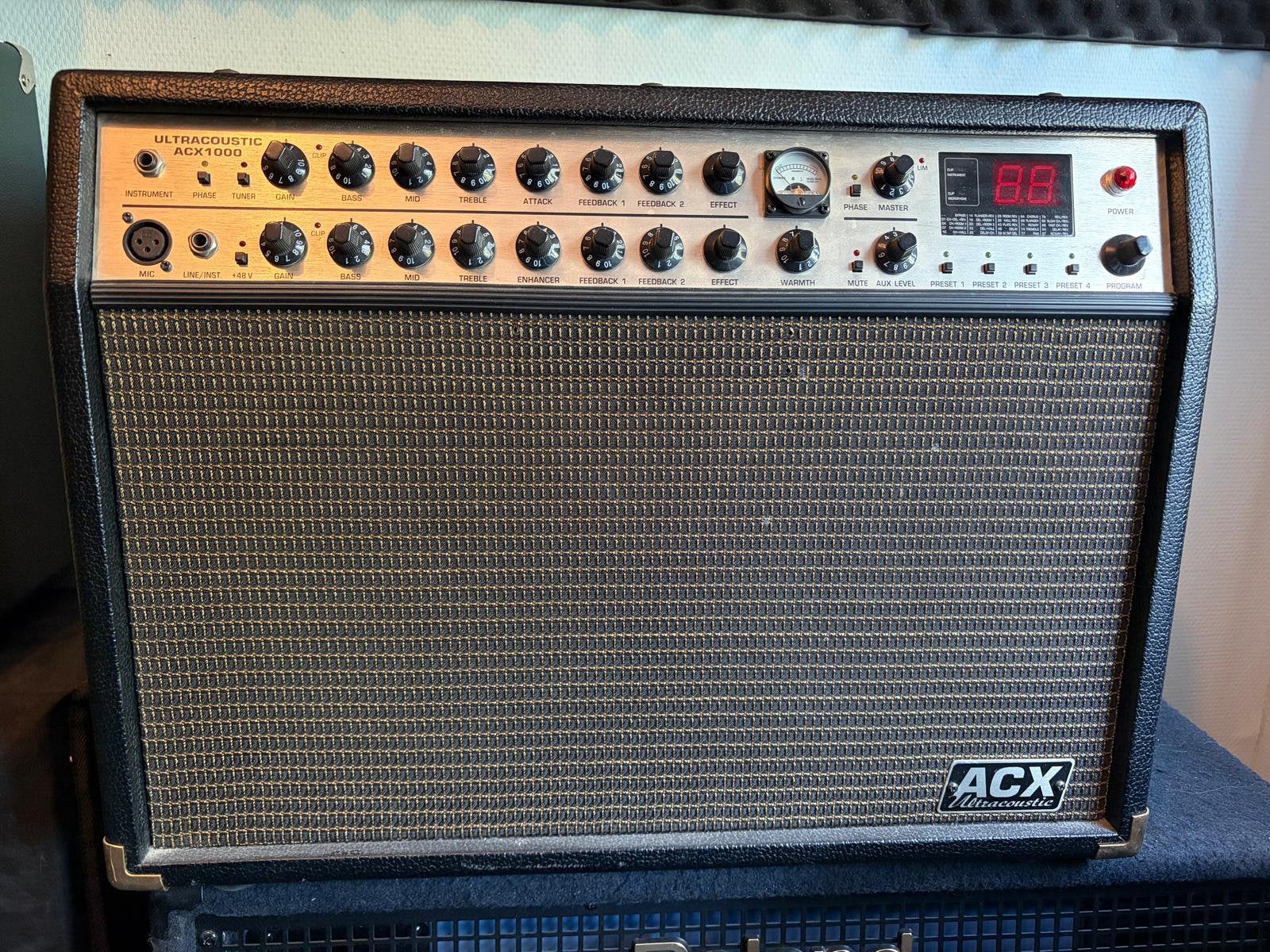Behringer Ultracoustic ACX1000, Ophalen of Verzenden, Gebruikt, Gitaar, 100 watt of meer