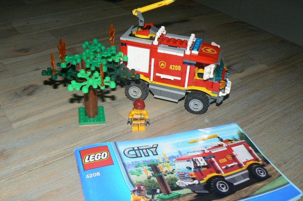 Te koop: Lego City 68 stuks met boekjes, Compleet, Lego, Ophalen of Verzenden, City