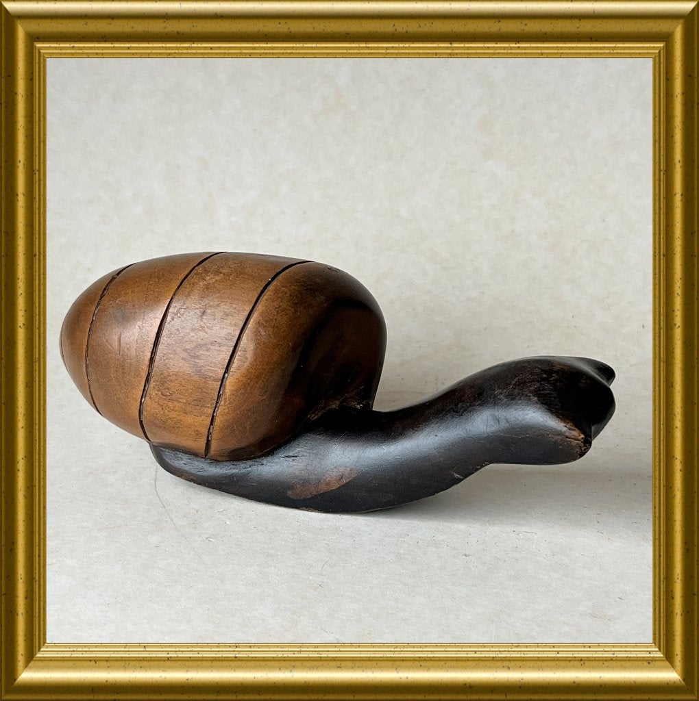 Oud houtsnijwerk beeldje: houten slak, Minder dan 20 cm, Ophalen of Verzenden, Beeld, Hout