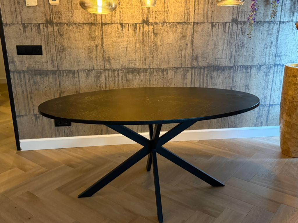 Eettafel met visgraat patroon, Ophalen, 200 cm of meer, 50 tot 100 cm, Zo goed als nieuw