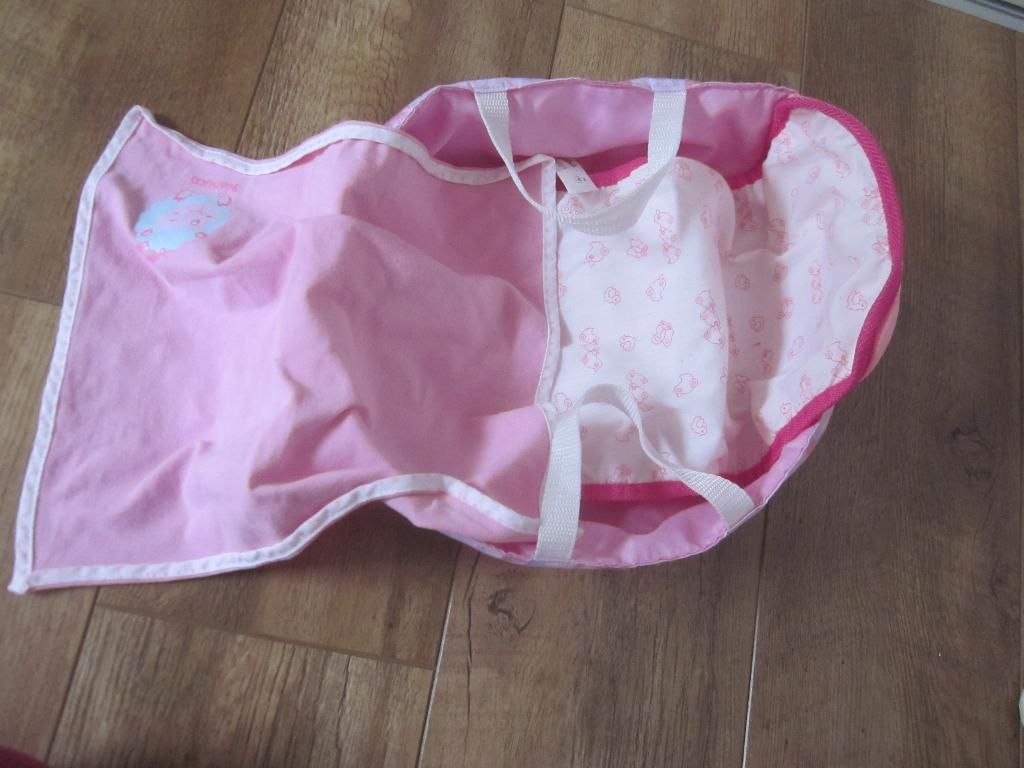 Poppen accessoires reiswiegje  draagtuigje  Baby Born potje, Ophalen of Verzenden, Zo goed als nieuw, Overige typen