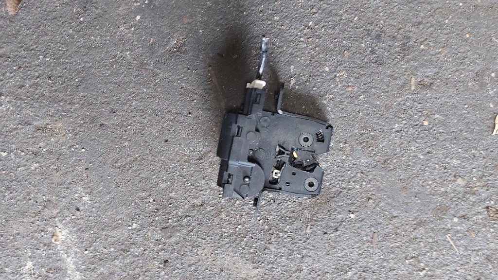 Slot mechanisme achterklep Nissan Micra 2004, Ophalen of Verzenden