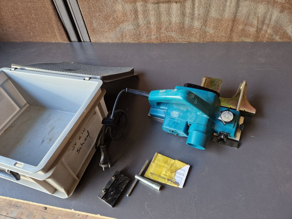 Makita 1923H 850W Schaafmachine | in Nette Staat, Doe-het-zelf en Verbouw, Schaafmachines, Ophalen, Gebruikt, Elektrisch