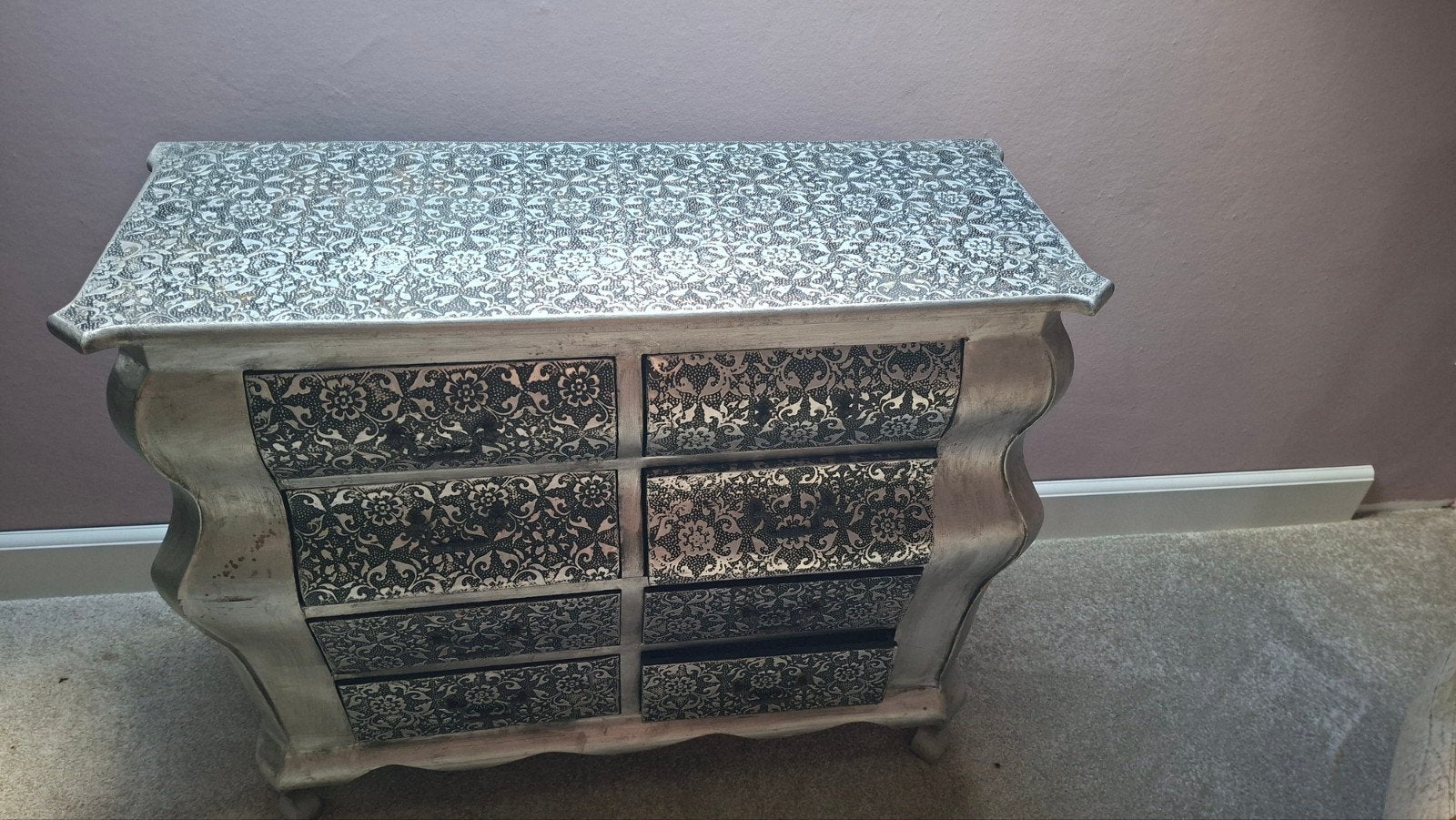 Commode met 8 laden - Zilverkleurig met patroon, Gebruikt, 5 laden of meer, Minder dan 100 cm, 25 tot 50 cm