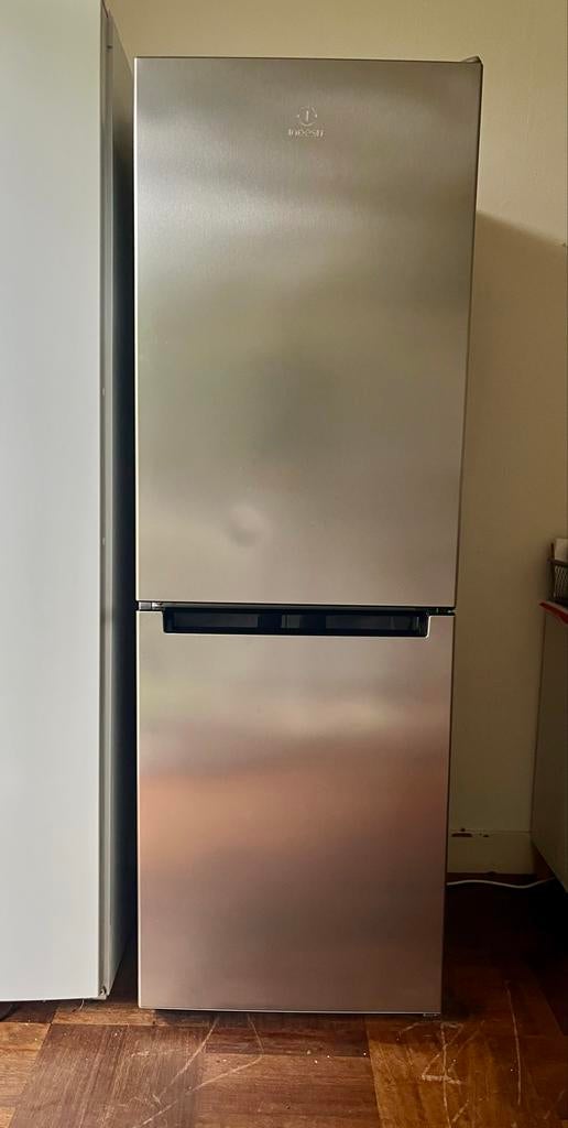 Indesit Koelkast 174cm - 5 jaar garantie op onderdelen, Ophalen, 200 liter of meer, 60 cm of meer, Met aparte vriezer