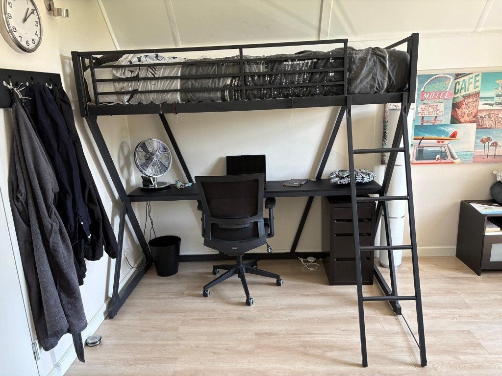 Stoere stevige hoogslaper incl bureau en incl matras, Ophalen, Eenpersoons, Zo goed als nieuw, 200 cm