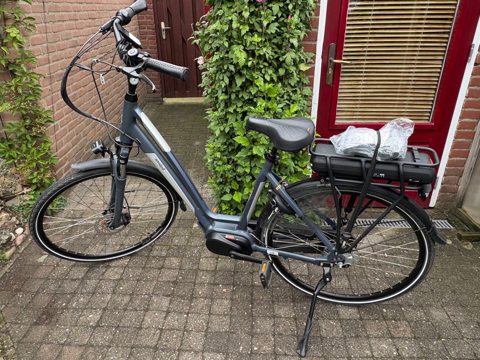 Amslod Wellington MRX 600 dames/heren fiets, Zo goed als nieuw, 51 tot 55 cm, 50 km per accu of meer, Ophalen