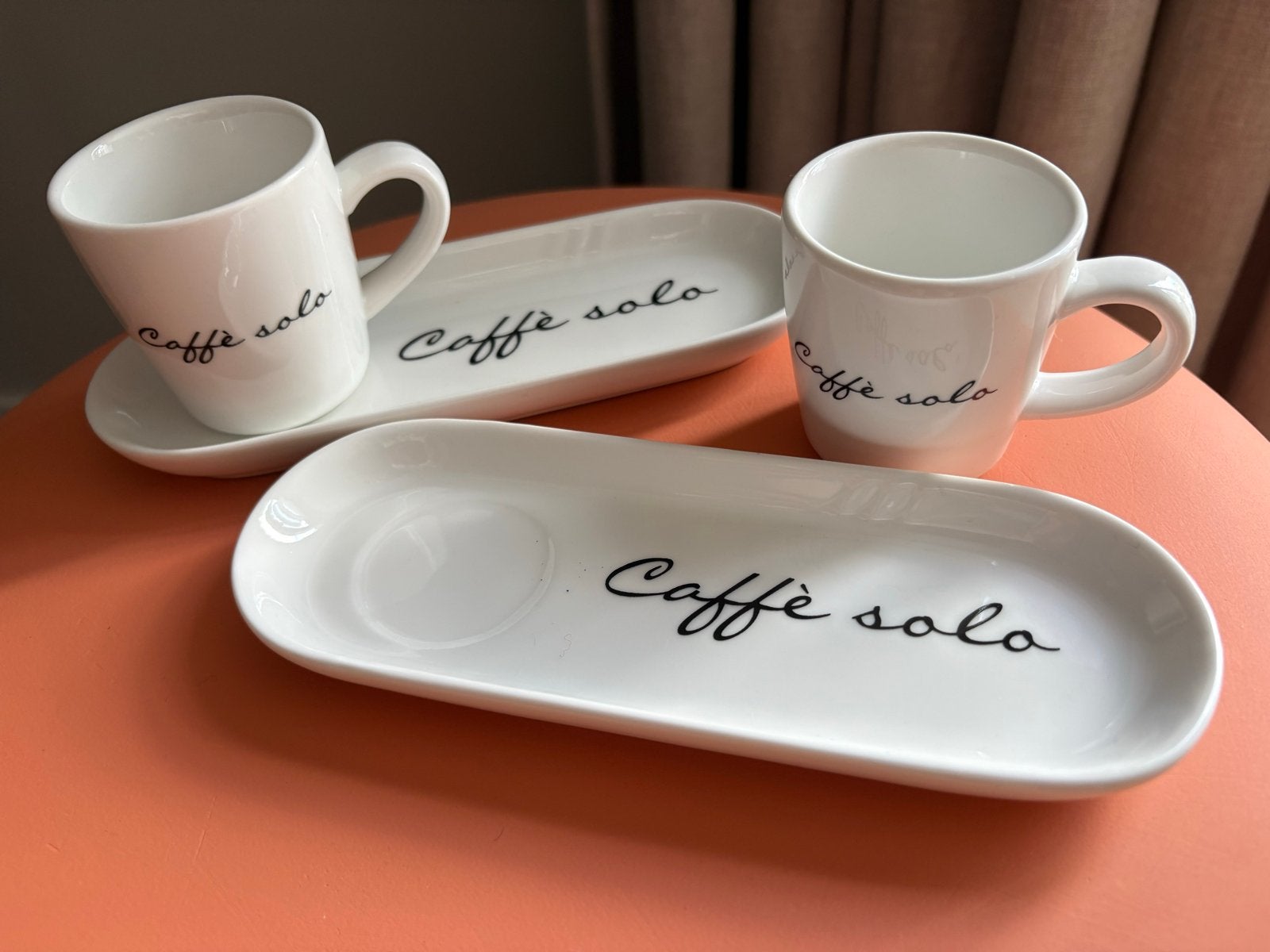 Caffè solo kopjes met schotel van Riviera maison  - 2 stuks, Huis en Inrichting, Keramiek, Ophalen of Verzenden, Zo goed als nieuw