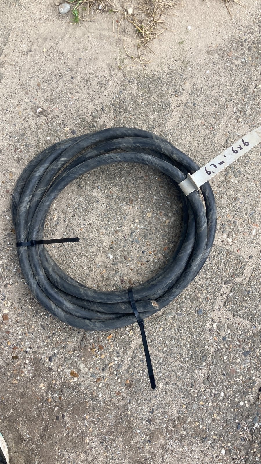 6,7 meter rubberen kabel 6 x 6, 32 ampere, Ophalen of Verzenden, Zo goed als nieuw