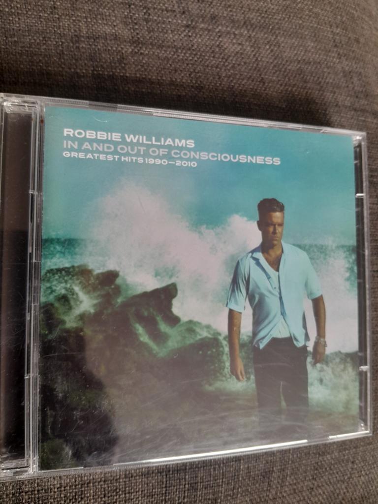 Robbie Williams In and out of consciousiness 2 cd, Ophalen of Verzenden, Zo goed als nieuw