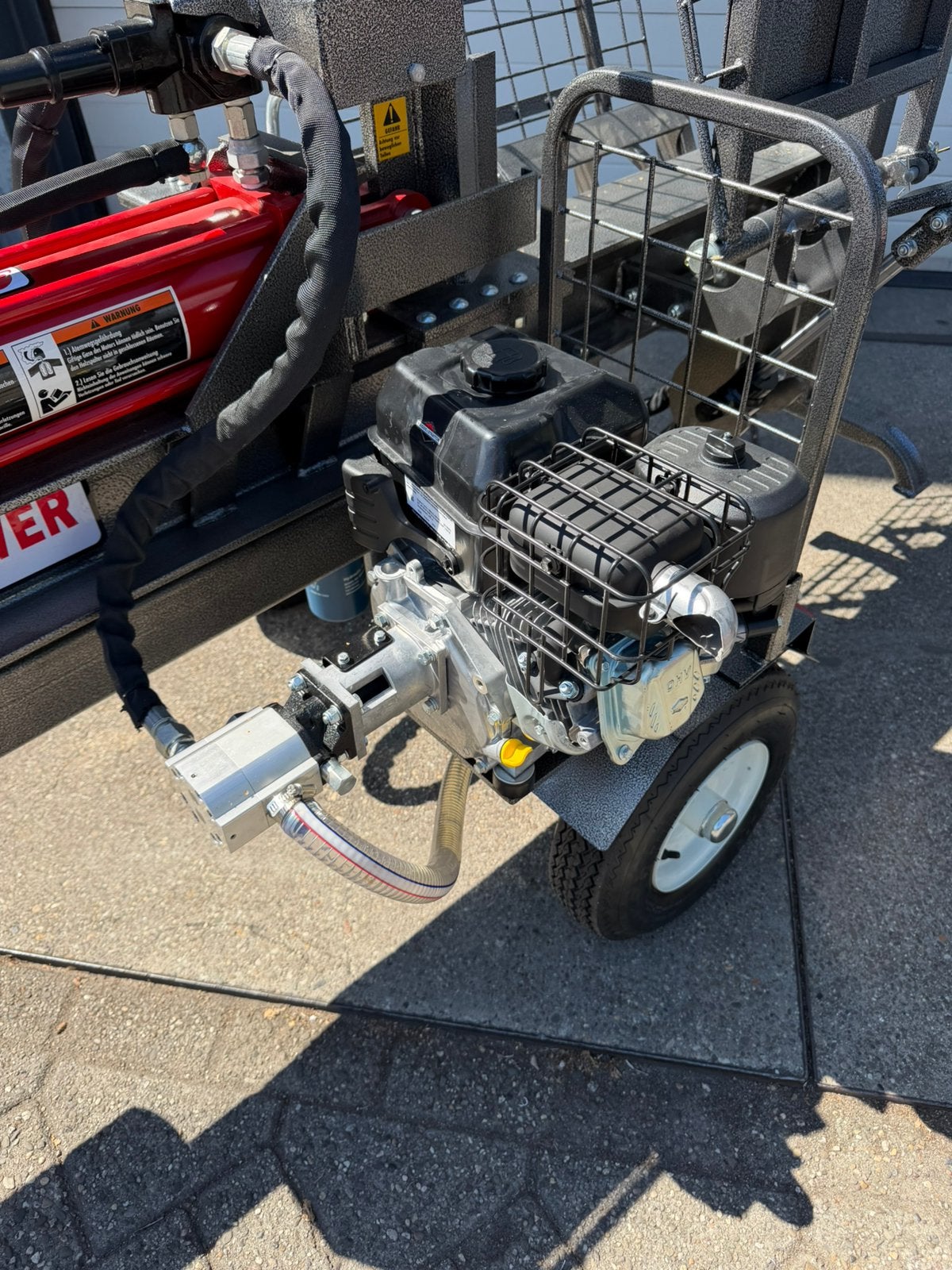 Kloofmachine 30 ton l hzc power l briggs&stratton l nieuw l, Ophalen of Verzenden, Zo goed als nieuw, Benzine, Liggend
