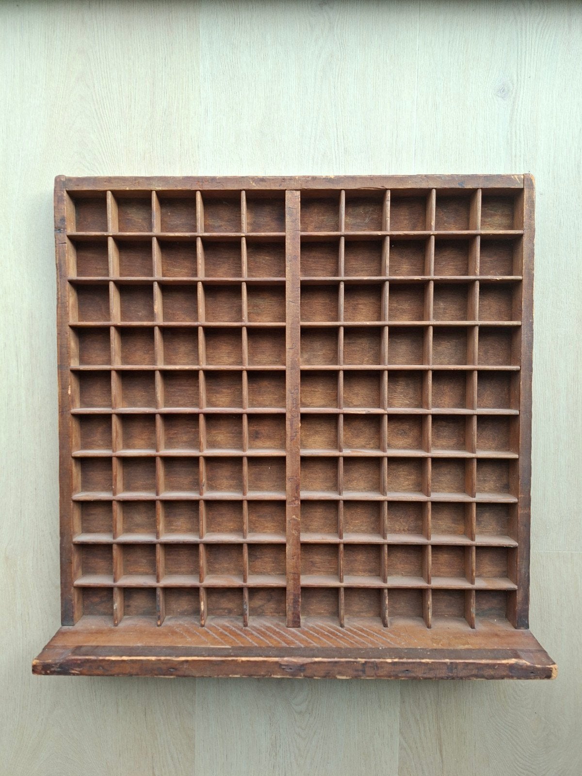 letterbak hout, Ophalen