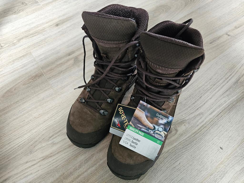 Lowa Wandelschoenen EVO N GTX maat 40, Sport en Fitness, Bergsport en Wandelen, Ophalen of Verzenden, Nieuw, Schoenen