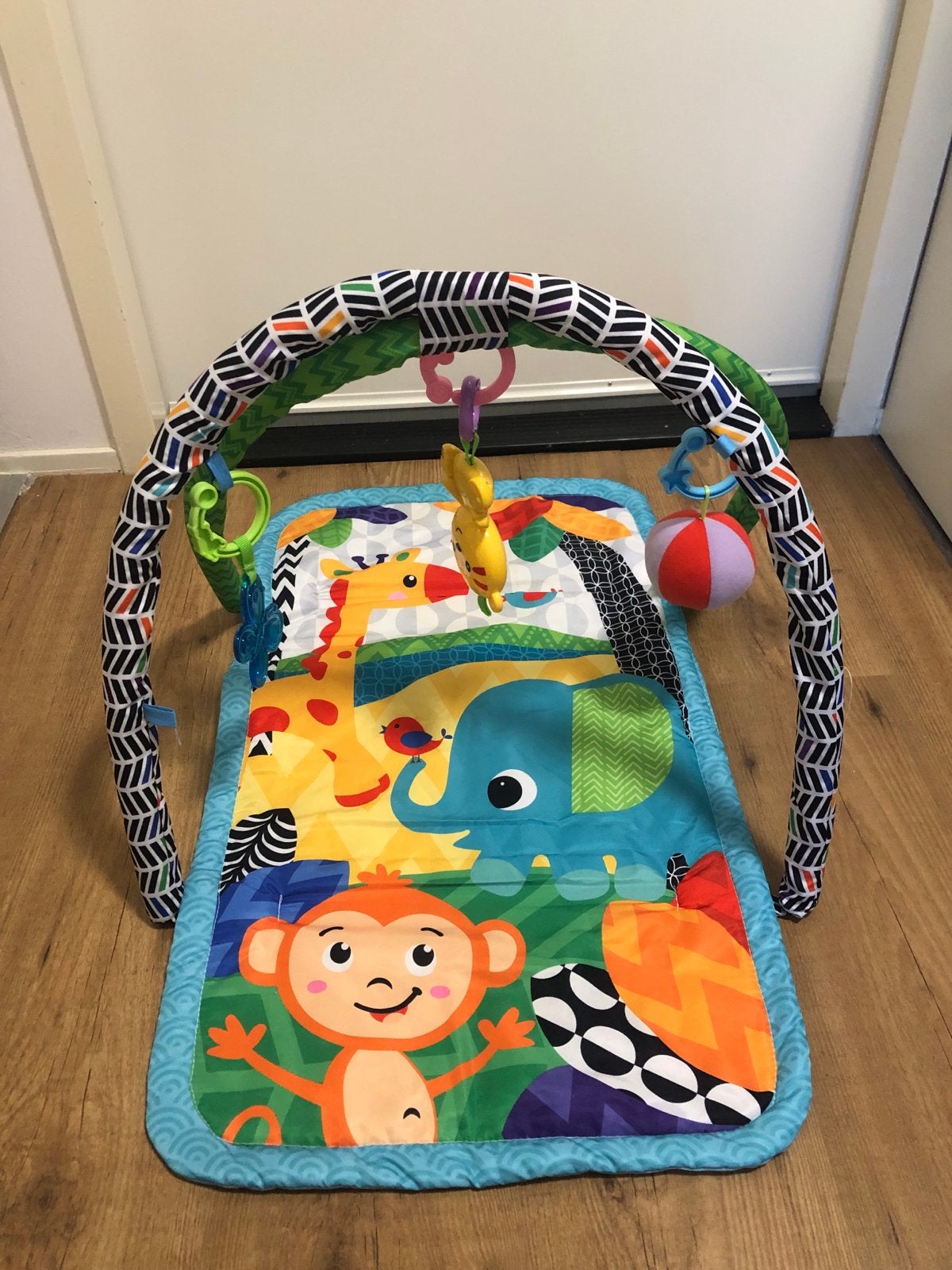 Lovely Zoo Activity Gym - Zo goed als nieuw, Ophalen of Verzenden, Nieuw, Babygym
