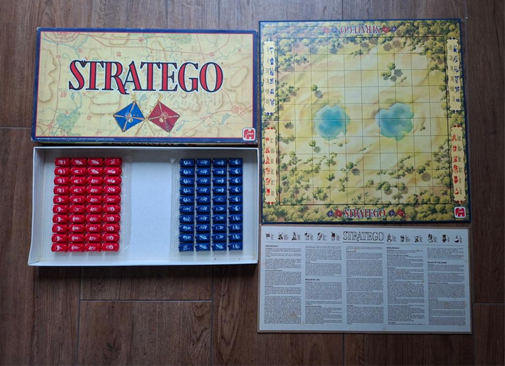 Stratego compleet, Ophalen of Verzenden, Zo goed als nieuw