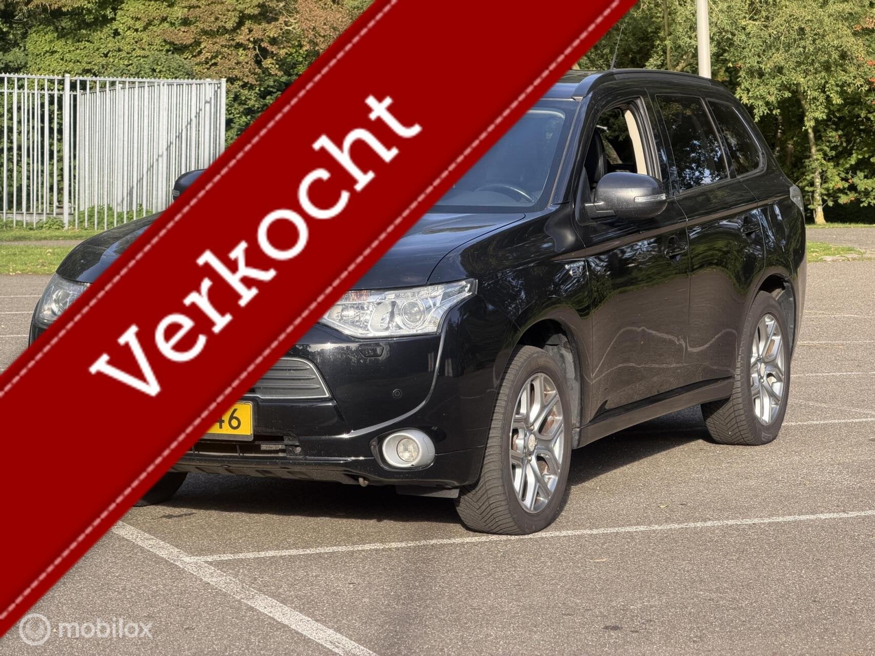 Mitsubishi Outlander 2.0 PHEV Instyle+, Auto's, 4 cilinders, Zwart, Bedrijf, Vierwielaandrijving