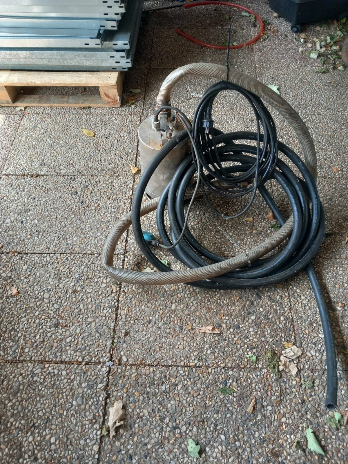 Grundfos vuilwaterpomp | Dompelpomp, Ophalen, Vijverpomp