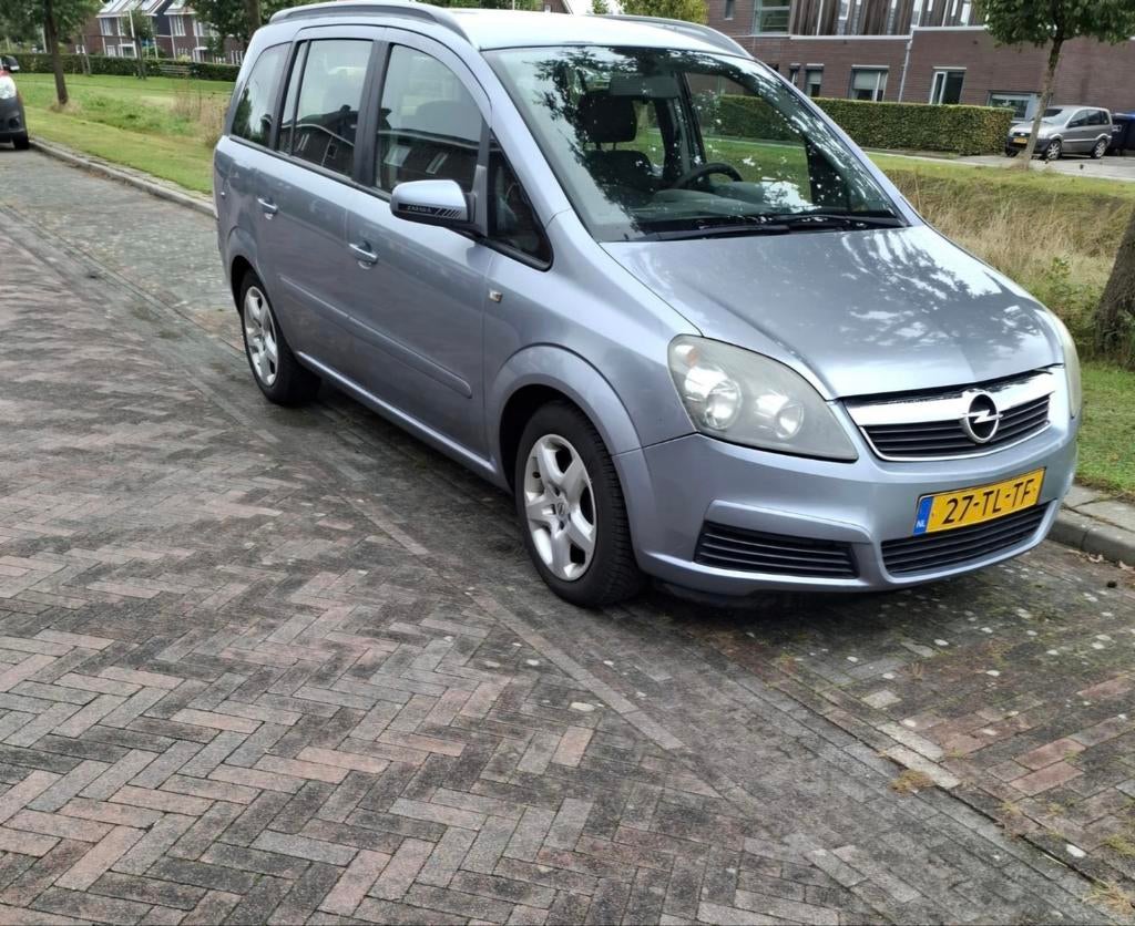 Opel Zafira 1.6 2006 Grijs opknapper/handel/export, Auto's, 7 stoelen, 75 €/maand, Zafira, Particulier