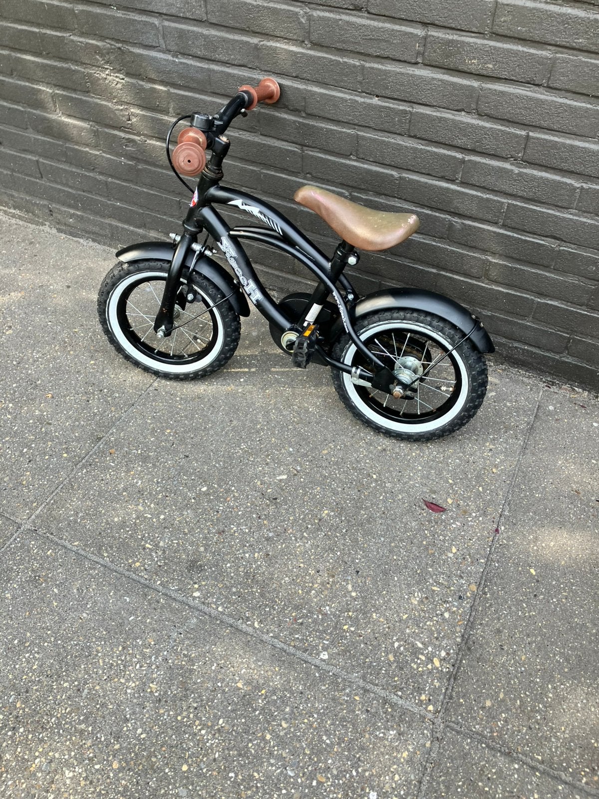 Mooi stoer 12 inch kinderfietsje!, Ophalen, Gebruikt, Minder dan 16 inch, Zijwieltjes