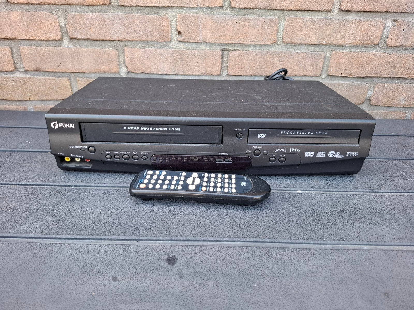 Funai D8A-A411-DB | VHS Recorder / DVD Player, Ophalen of Verzenden