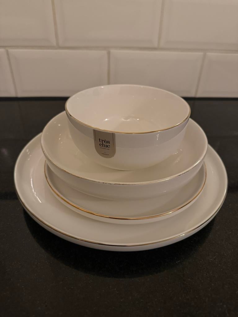 Très Chic Servies Set - Wit met Gouden Rand, Ophalen, Gebruikt, Keramiek, Effen