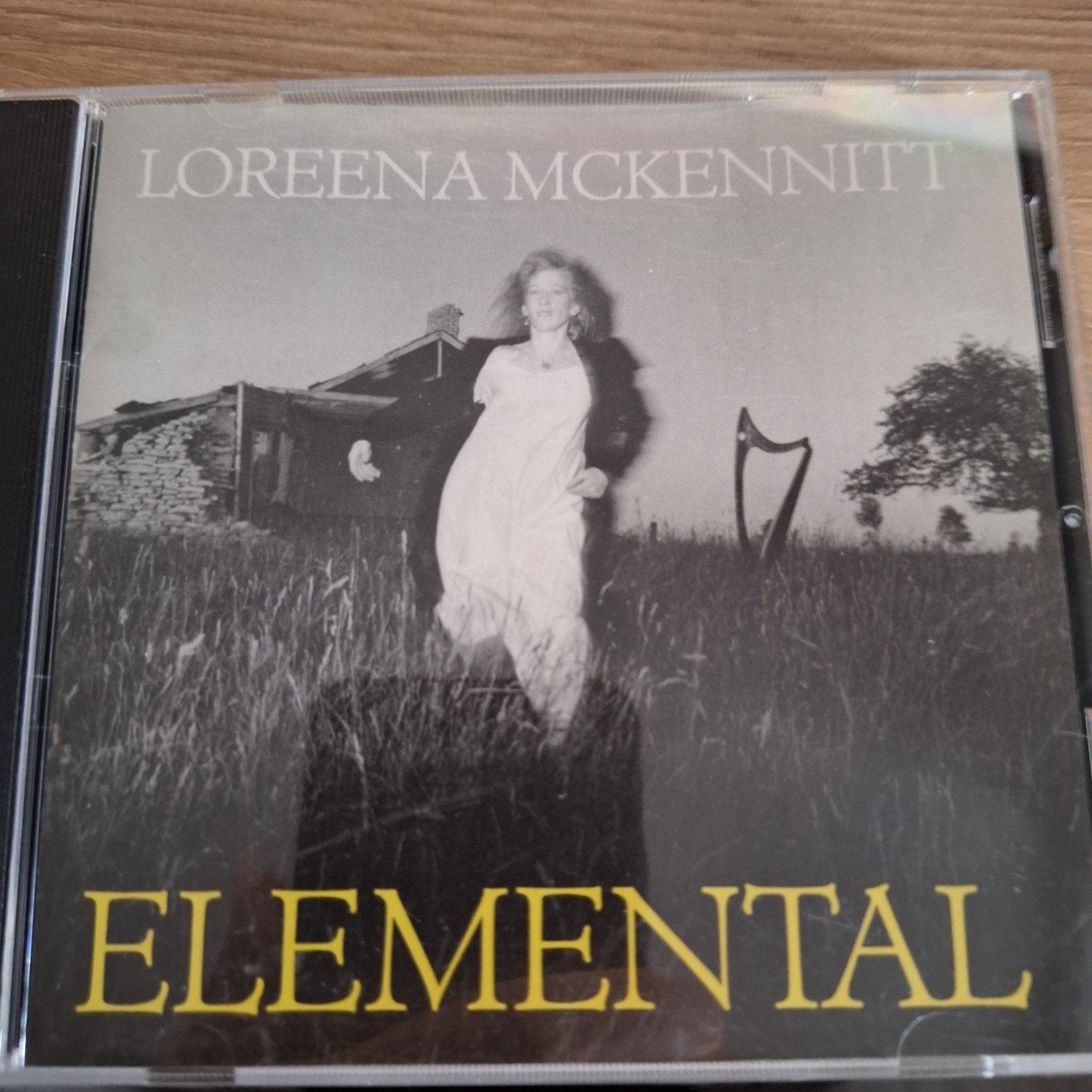 Loreena McKennitt - Elemental CD (Folk, 1985), Gebruikt, Ophalen of Verzenden, Folk, Inclusief doosje