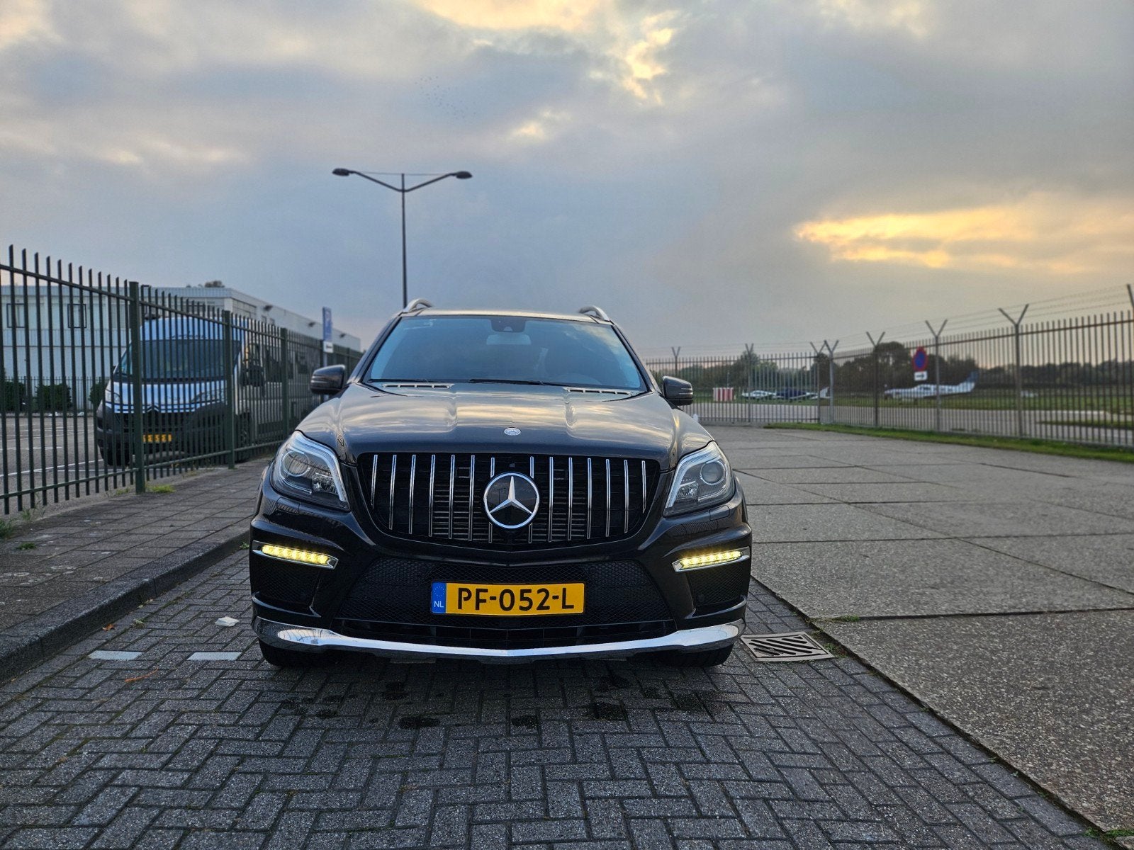Mercedes-Benz GL 3.0 CDI Gl350 4MATIC AUT 2014 Zwart, Auto's, GL, Zwart, 258 pk, Lichtsensor