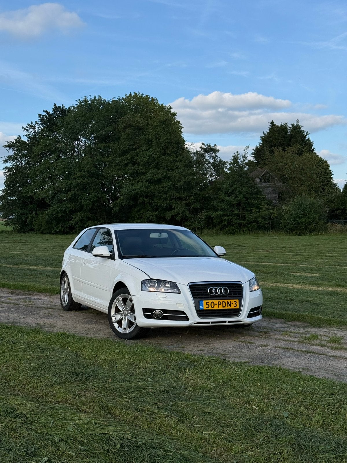 Audi A3 1.8 TFSI, Auto's, Audi, Voorwielaandrijving, Zwart, Wit, Origineel Nederlands