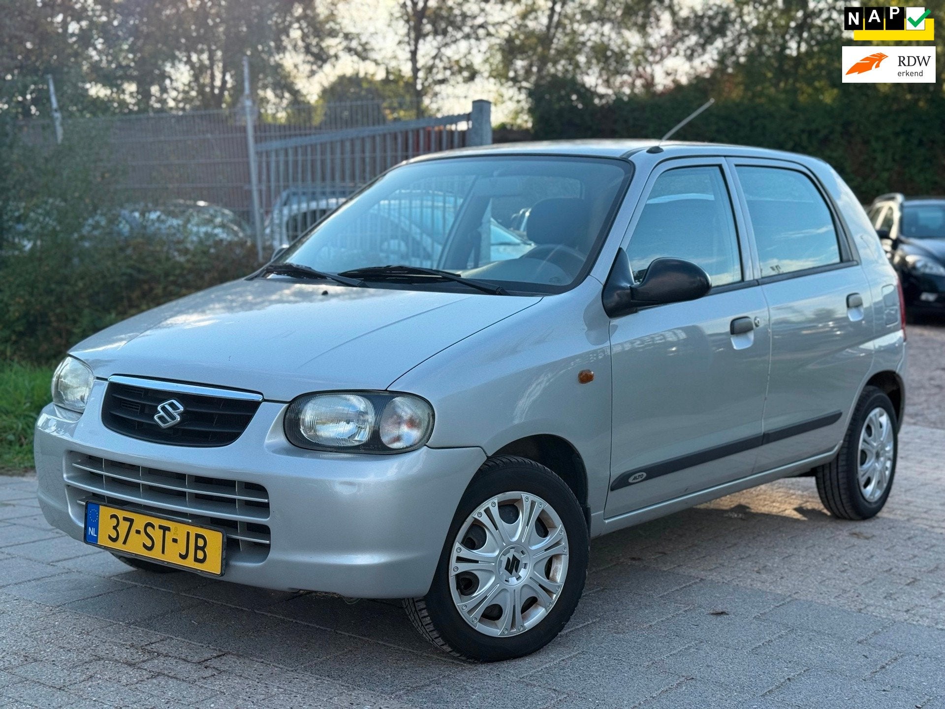 Suzuki Alto 1.1 GLX AUTOMAAT ELEK.RAMEN TREKHAAK, Auto's, Dealer onderhouden, 4 cilinders, Origineel Nederlands, Bedrijf