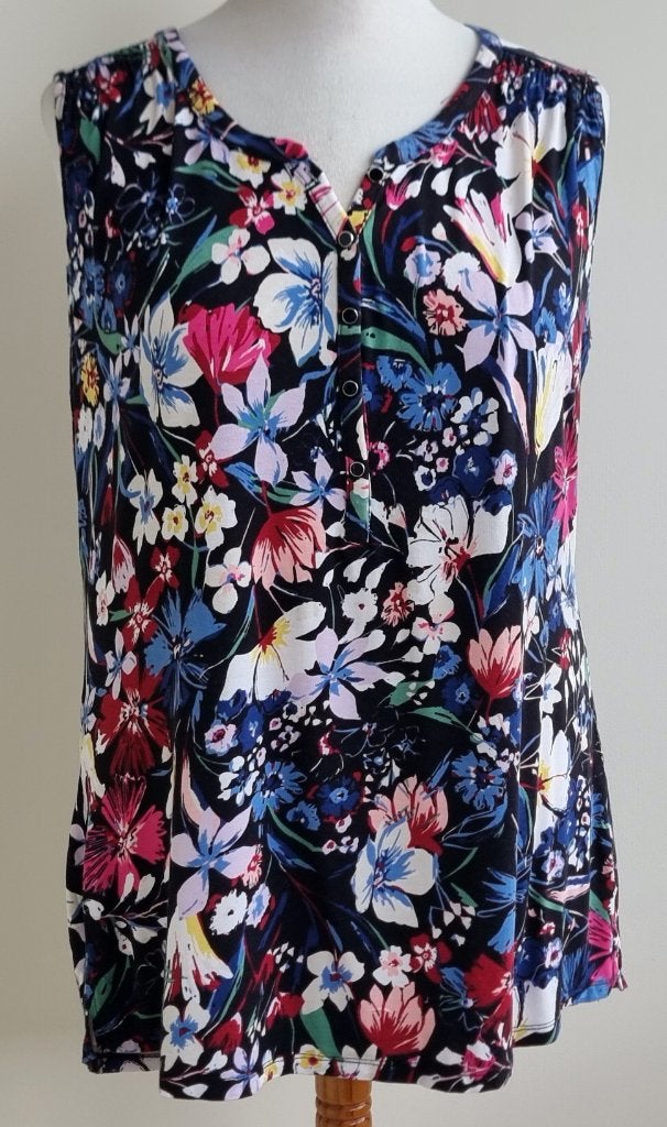 MS Mode zwarte top met bloemen prints mt. L, Zwart, Maat 42/44 (L), Ophalen of Verzenden, Zo goed als nieuw