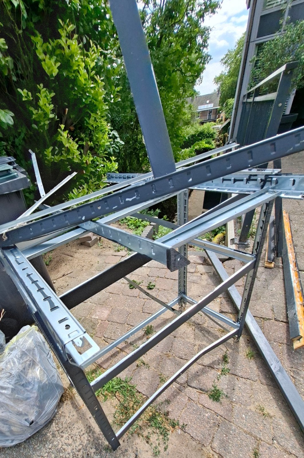 GRATIS OUD IJZER, Doe-het-zelf en Verbouw, Steigers, Ophalen, Gebruikt, Overige typen, Minder dan 2 meter