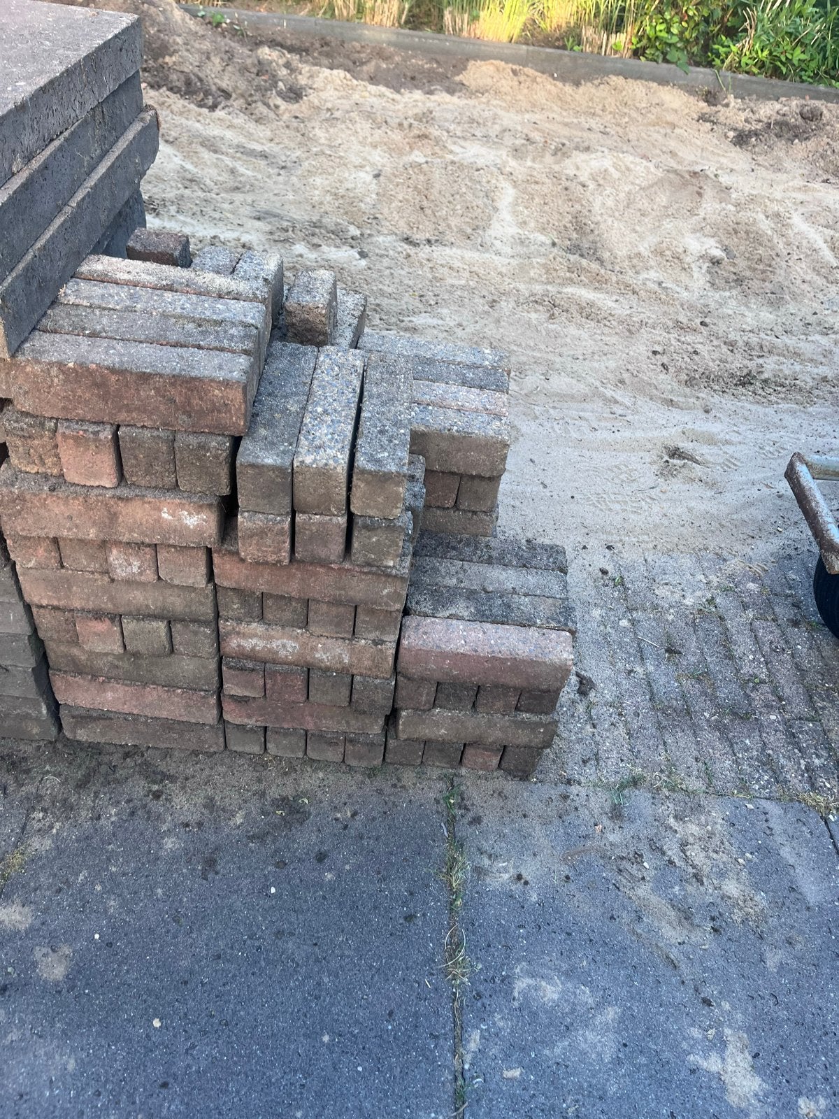 Gratis tuintegels af te halen, Ophalen, Gebruikt, Klinkers, Minder dan 5 m²