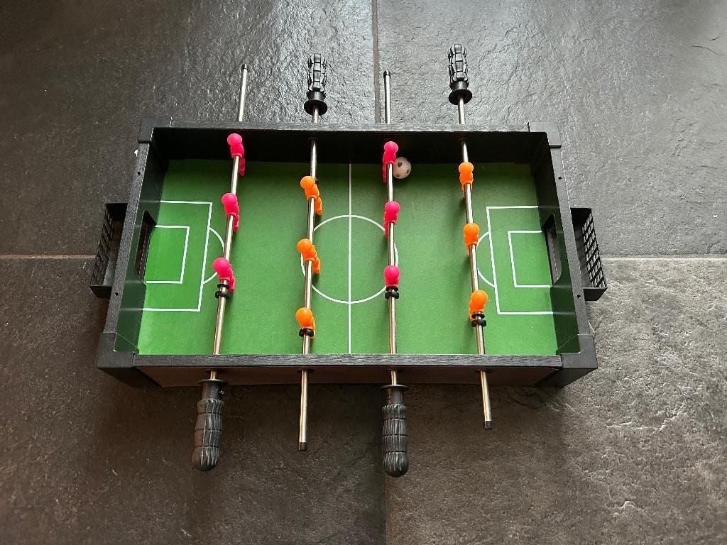 tafelvoetbal, Ophalen, Gebruikt